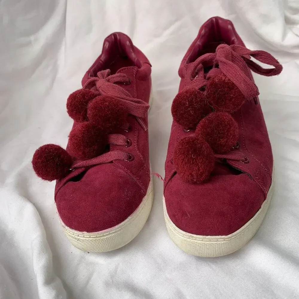 Sam Edelman Circus Carmela Womens Size 7 Sneaker Cranberry Shoes Pom Poms